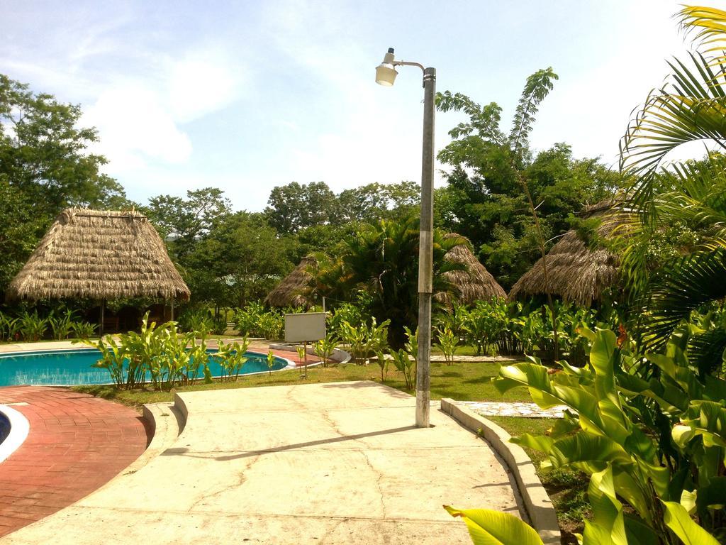Hotel Villas Magen El Remate Buitenkant foto