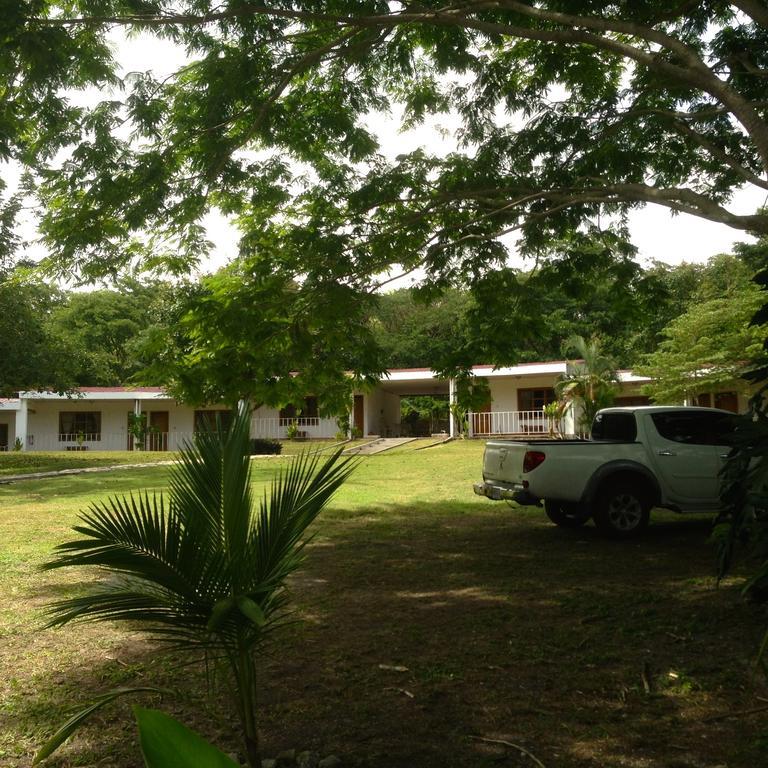 Hotel Villas Magen El Remate Buitenkant foto